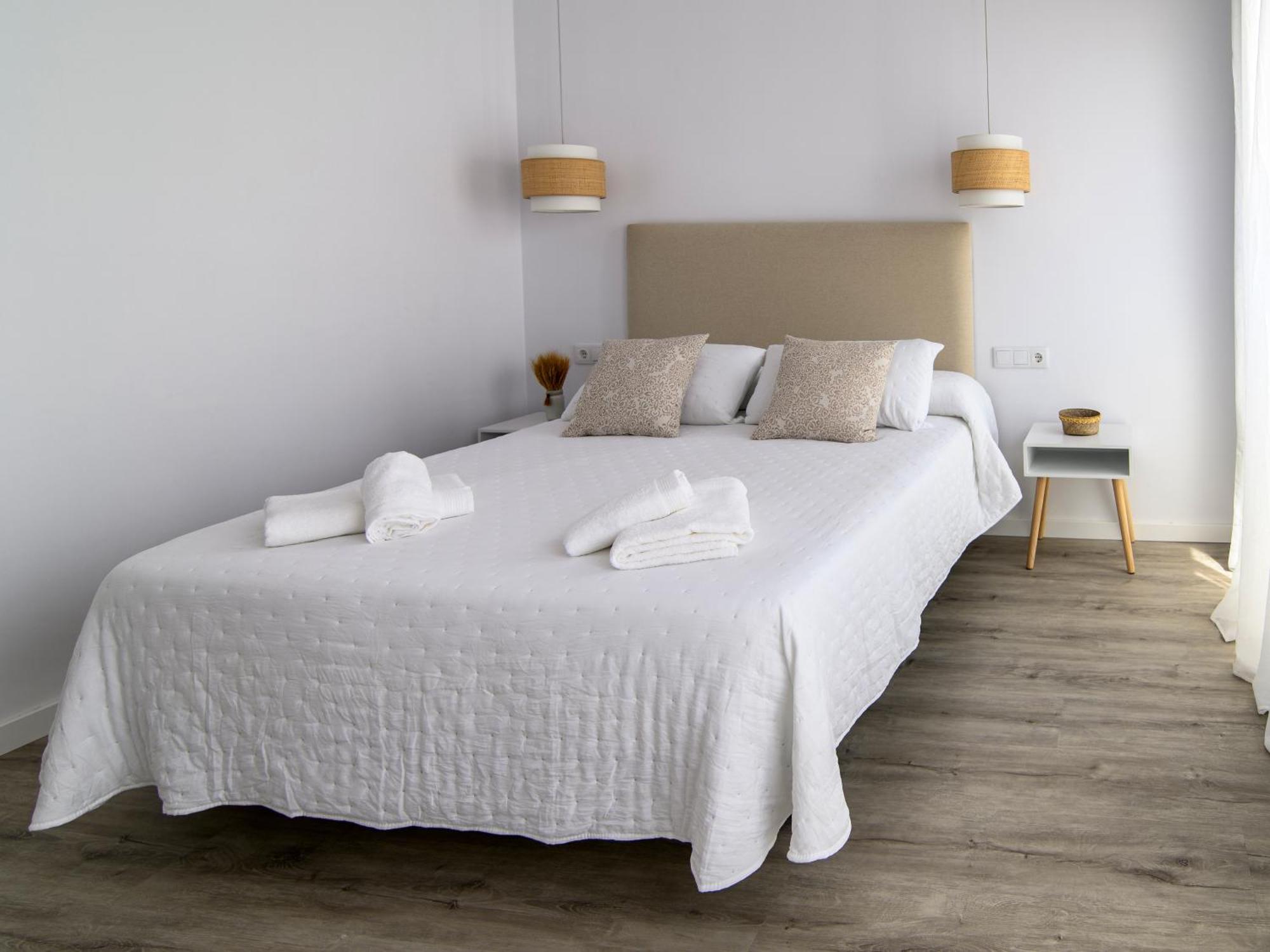 Antonella Suites Fuentes de Andalucía Esterno foto